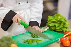 The Importance of Sharp and Reliable Kitchen Knives